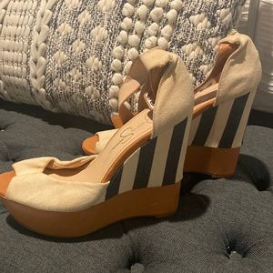 Platform wedges in good condition